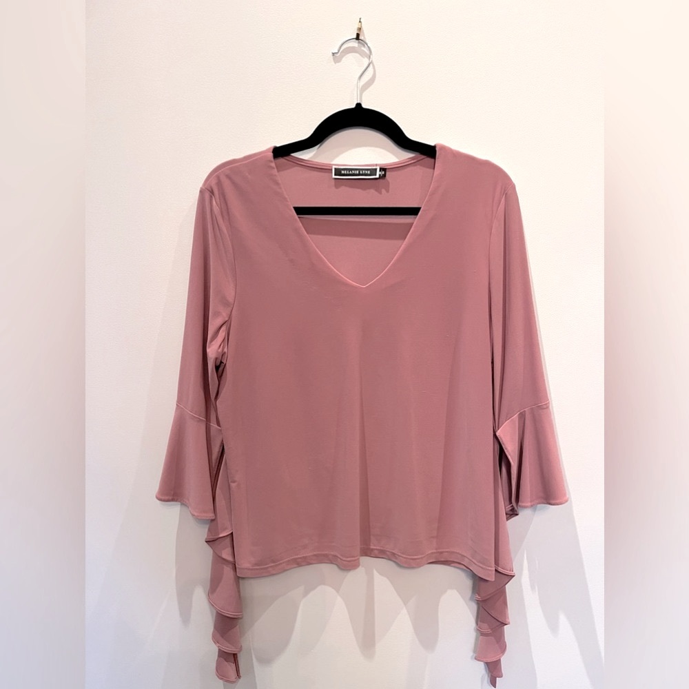 🩷Melanie Lyne Blouse Size M